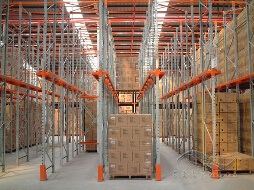 【倉庫通廊式貨架】使用時要注意它的弱點(diǎn)