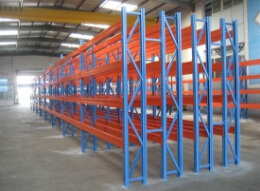 重型倉儲貨架如何能讓叉車的工作